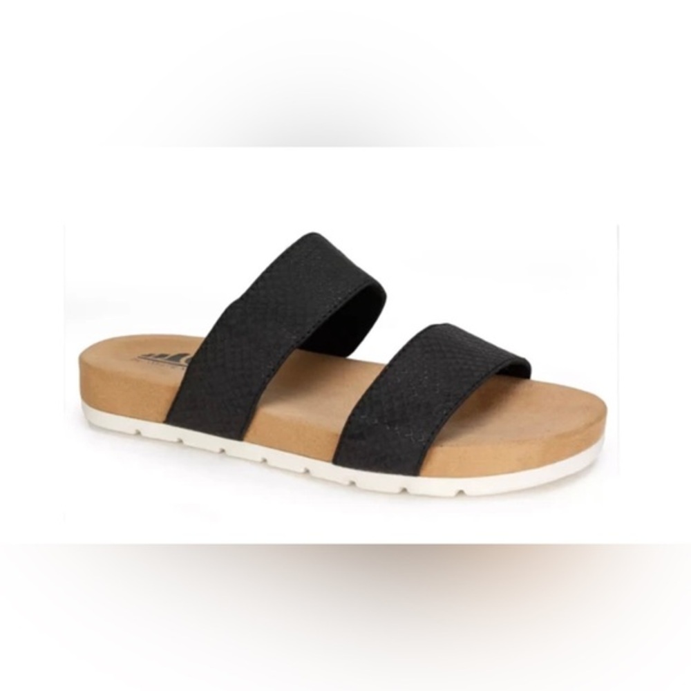 NWT Cliffs by White Mountain Slides Size 10